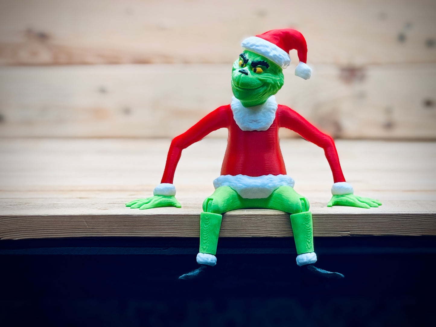 Shelf Grinch