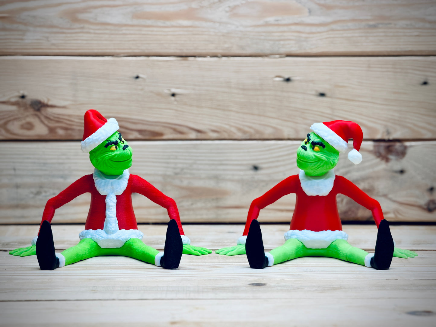 Shelf Grinch